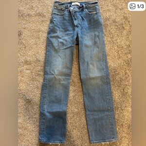 Abercrombie & Fitch 90’s Straight Ultra High Rise Jean